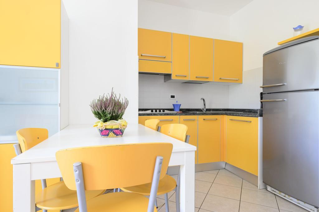 Sunbeach Apartments Lignano Sabbiadoro Kültér fotó