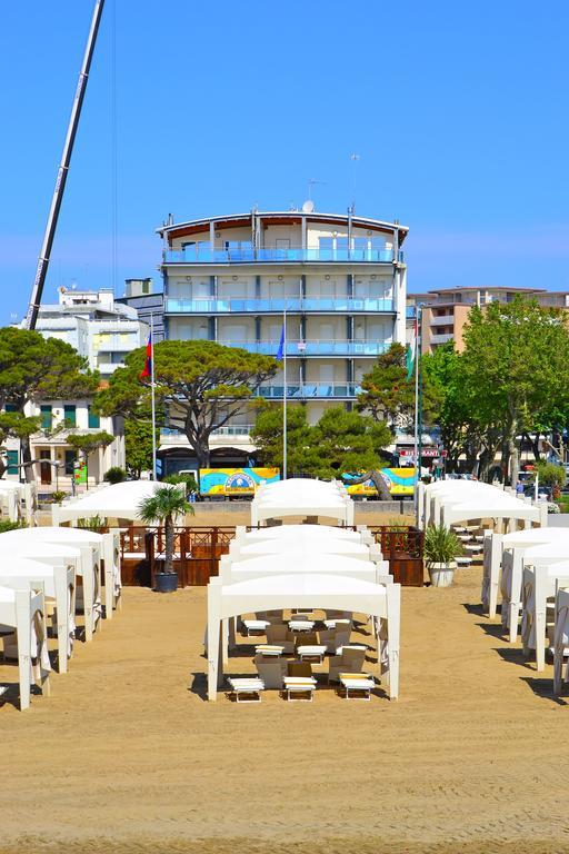 Sunbeach Apartments Lignano Sabbiadoro Kültér fotó